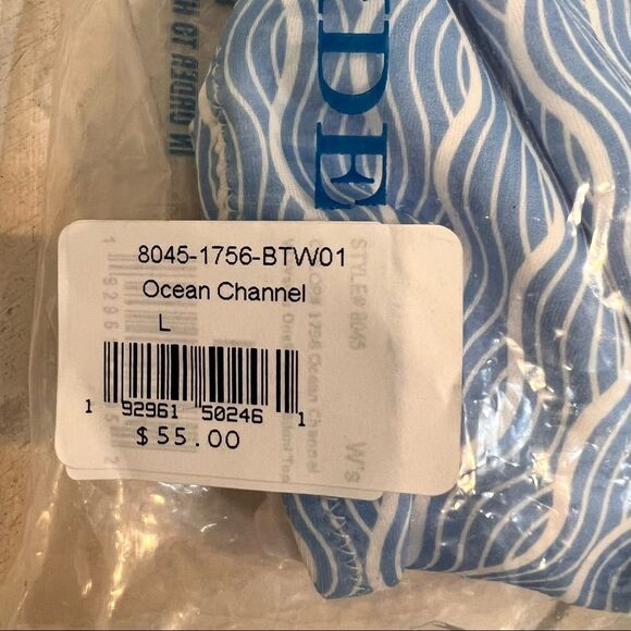 Southern Tide lined Asymmetrical Bikini Top size Med NWT - Picture 6 of 13